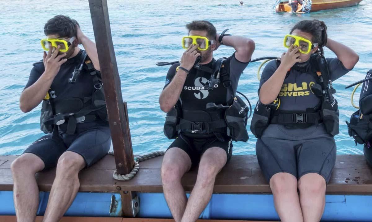 shorty scuba diving rental wetsuits
