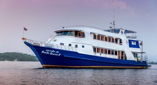 manta queen 8 Similan Islands Liveaboard boat