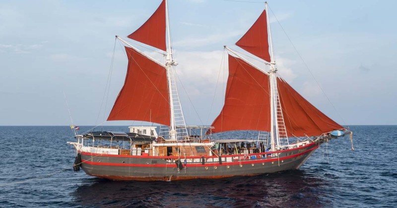 The Phinisi Liveaboard diving Thailand Burma Myanmar
