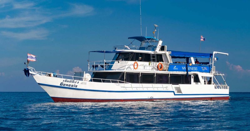 Genesis dive boat liveaboard boat