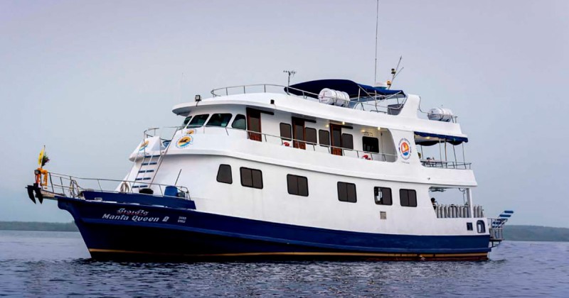Similan Liveaboard DIve Boat Manta Queen 2